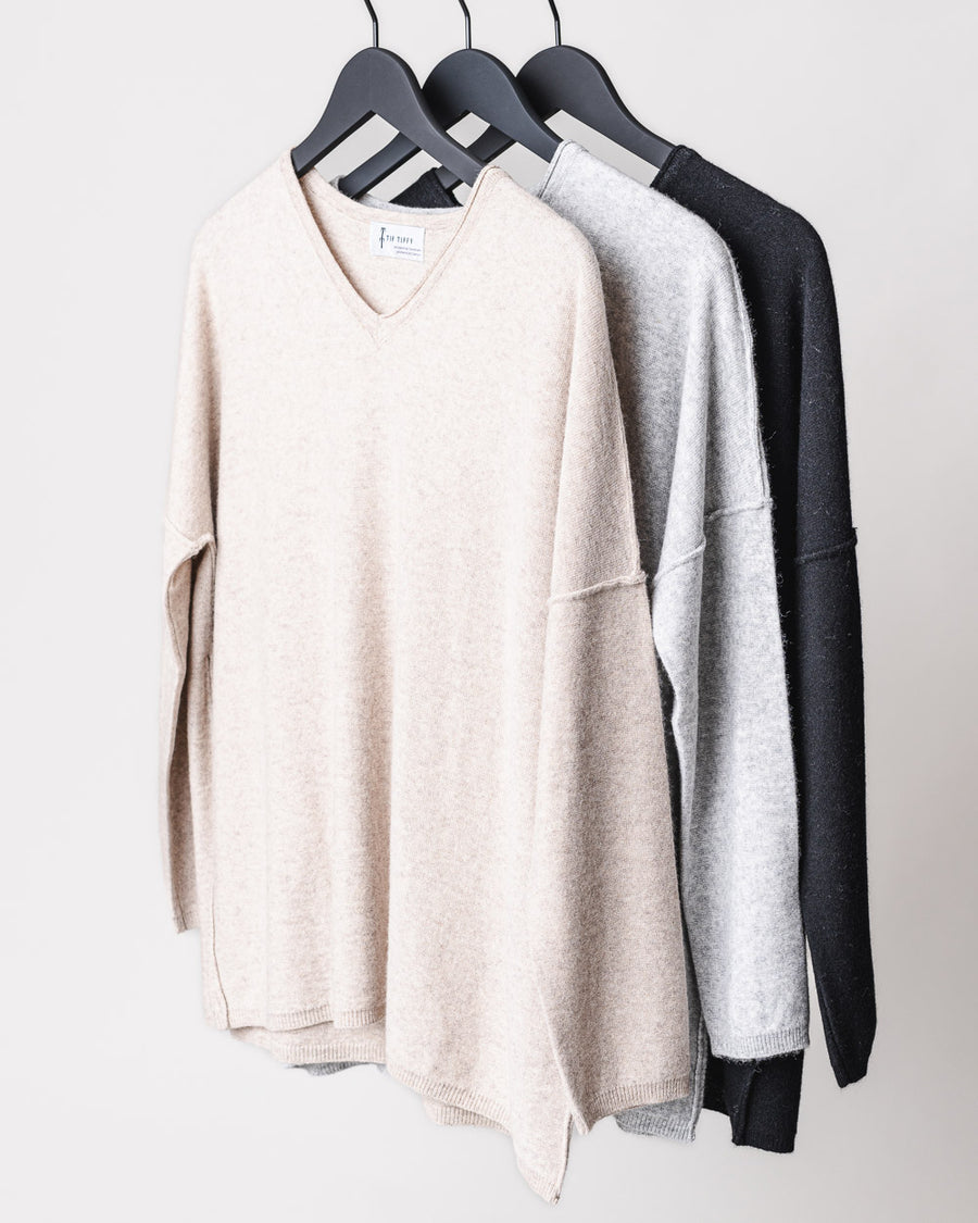 JaceyTT V-neck Knit